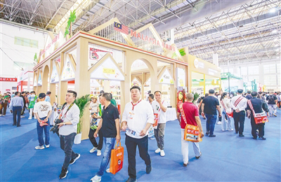 展會擴(kuò)大“朋友圈” 企業(yè)走出“國際范”
